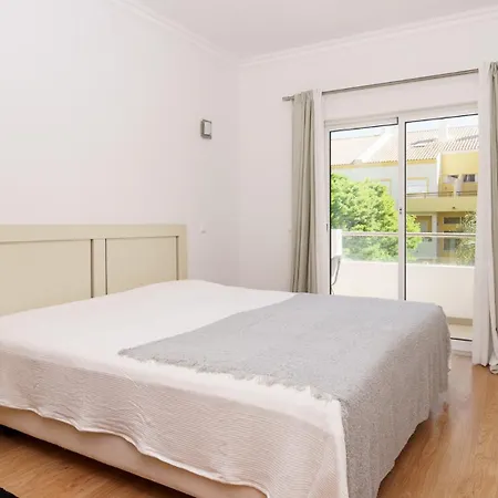 Appartement Falesia Marina *